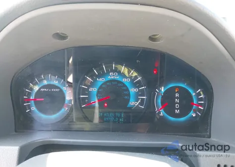 2011 Ford Fusion Se z USA, uszkodzony, nr VIN 3FAHP0HG4BR239219